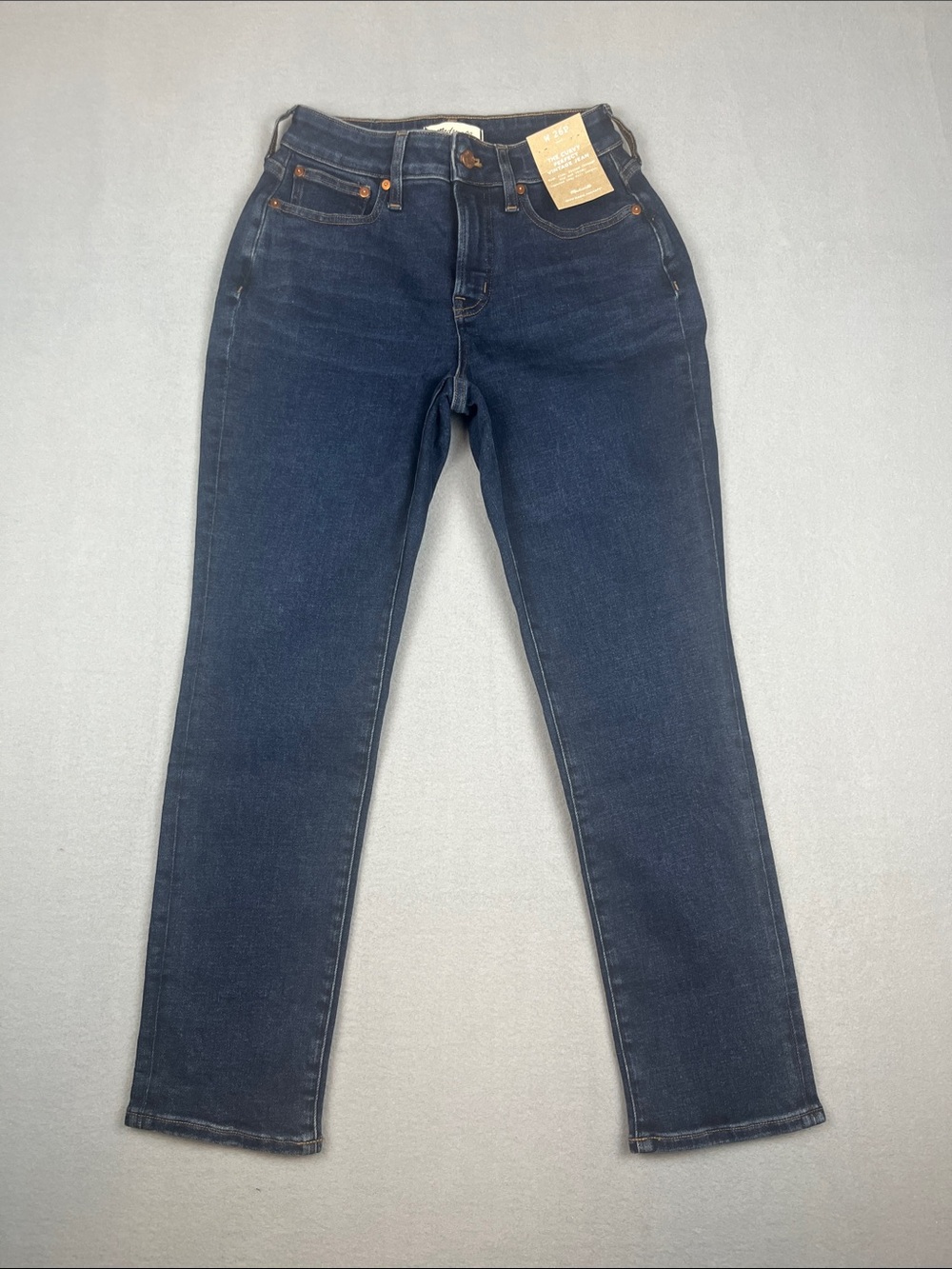 Madewell Curvy Perfect Vintage Jean NWT
Size: 26P